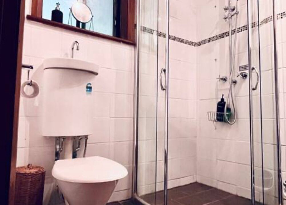 Photo of Bathroom in Lower Macdonald