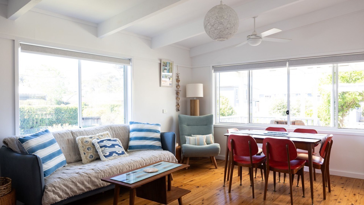 Photo of Livingroom in Narrawallee