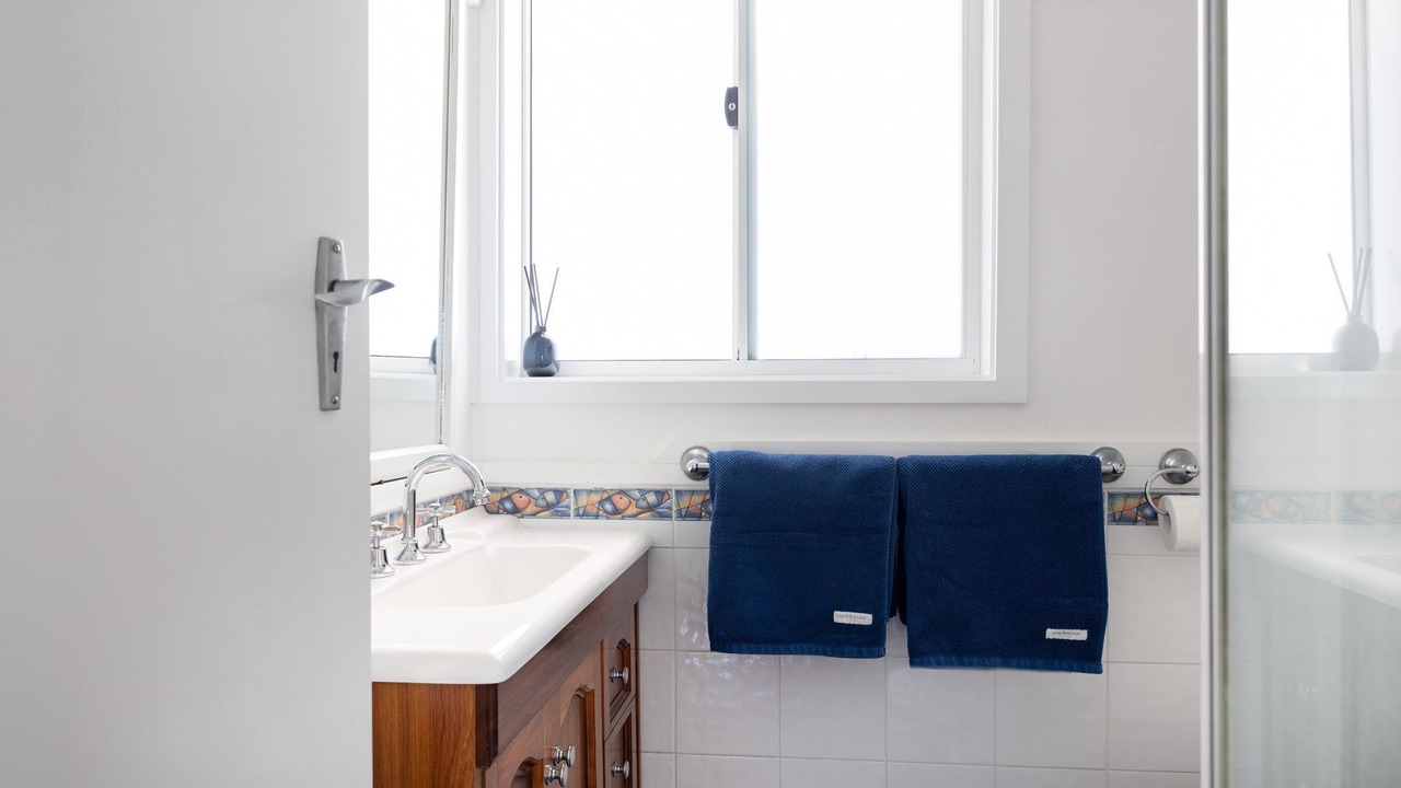 Photo of Bathroom in Narrawallee