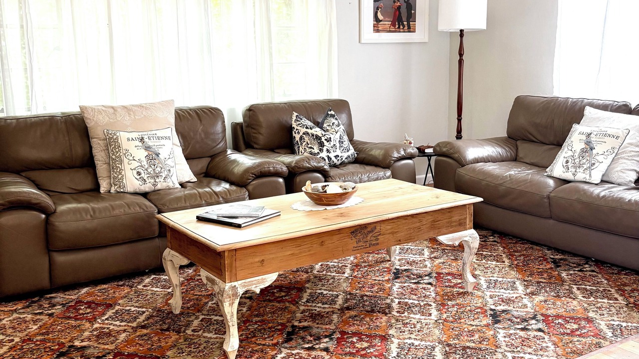Photo of Livingroom in Rosebud