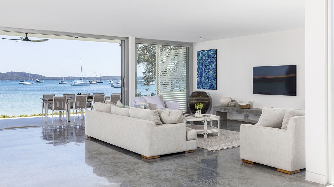 Photo of Livingroom in Corlette
