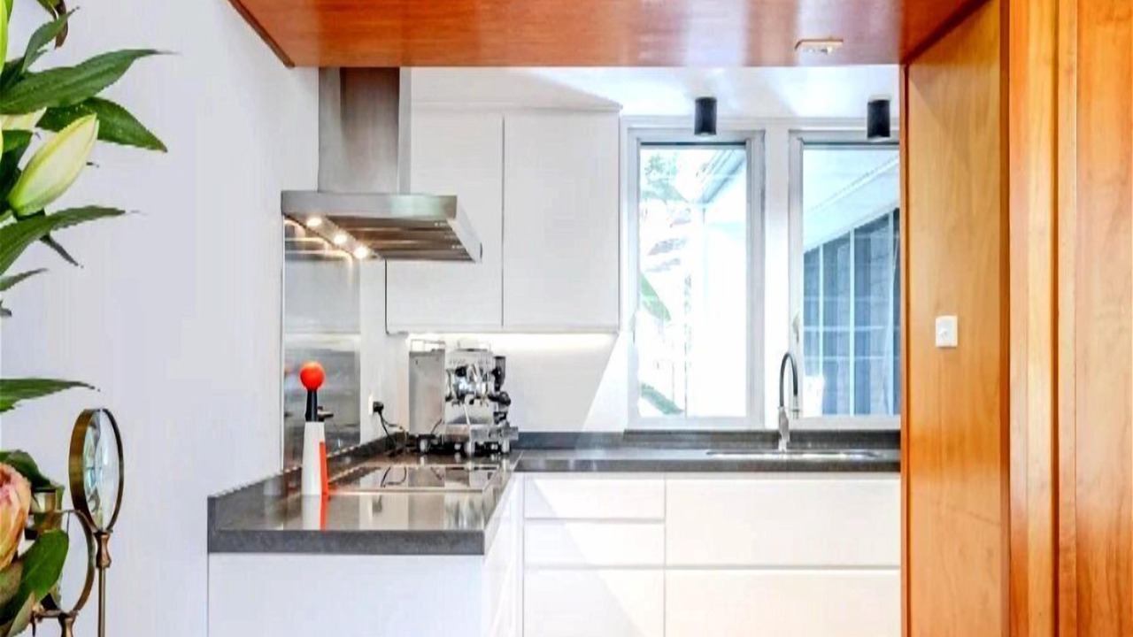 Photo of Kitchen in Pretty Beach Central Coast