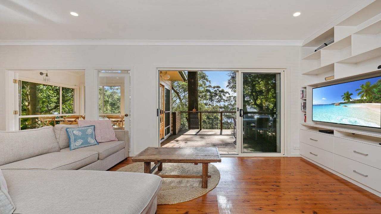 Photo of Livingroom in Avoca Beach