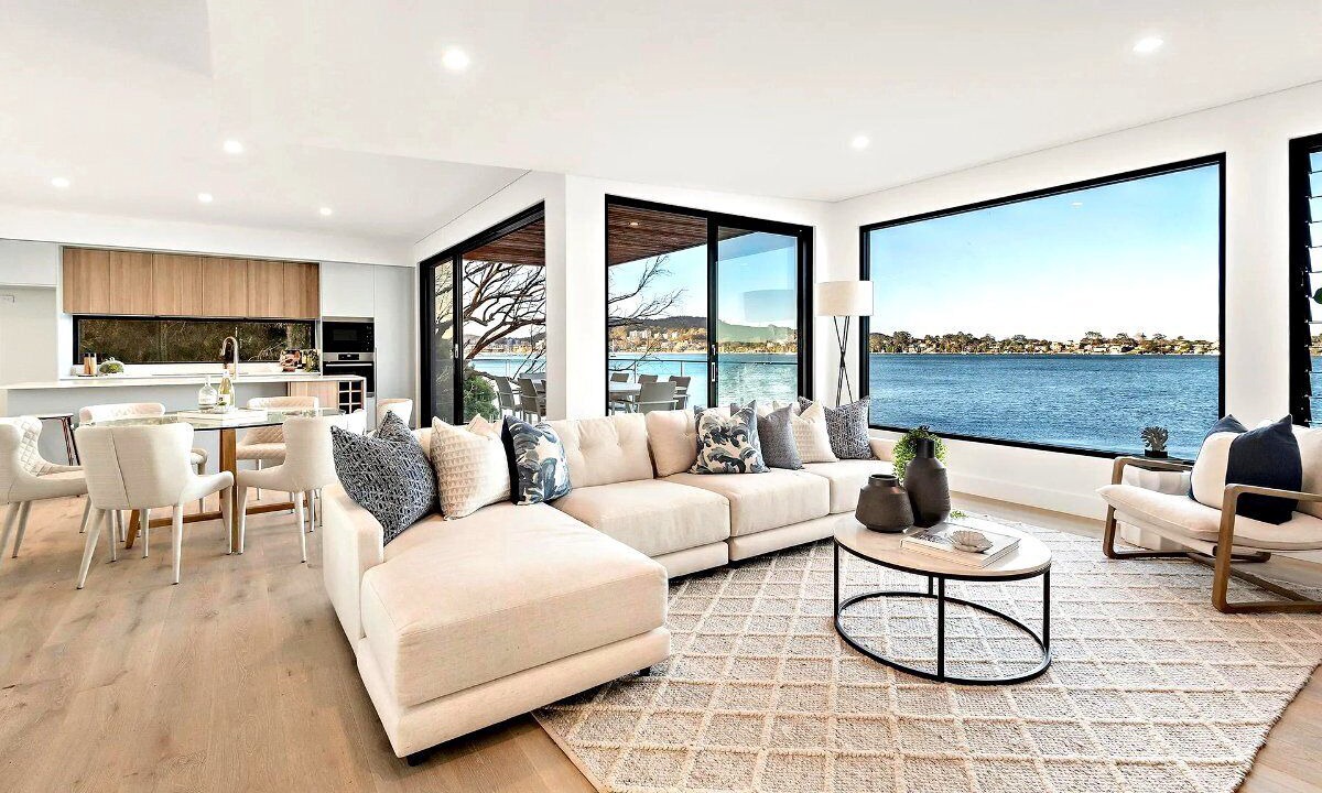 Photo of Livingroom in Point Clare