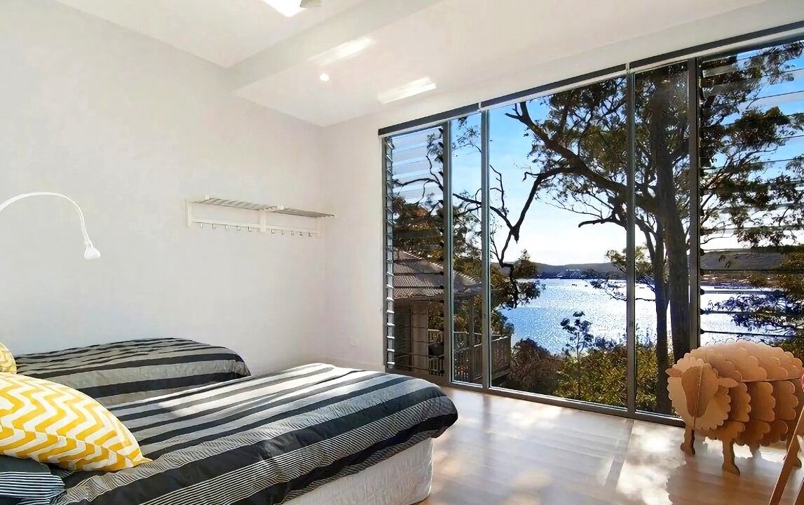 Photo of Bedroom in Pretty Beach