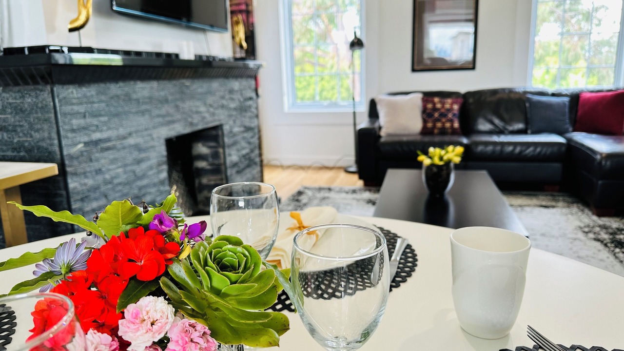 Photo of Livingroom in Hawthorn