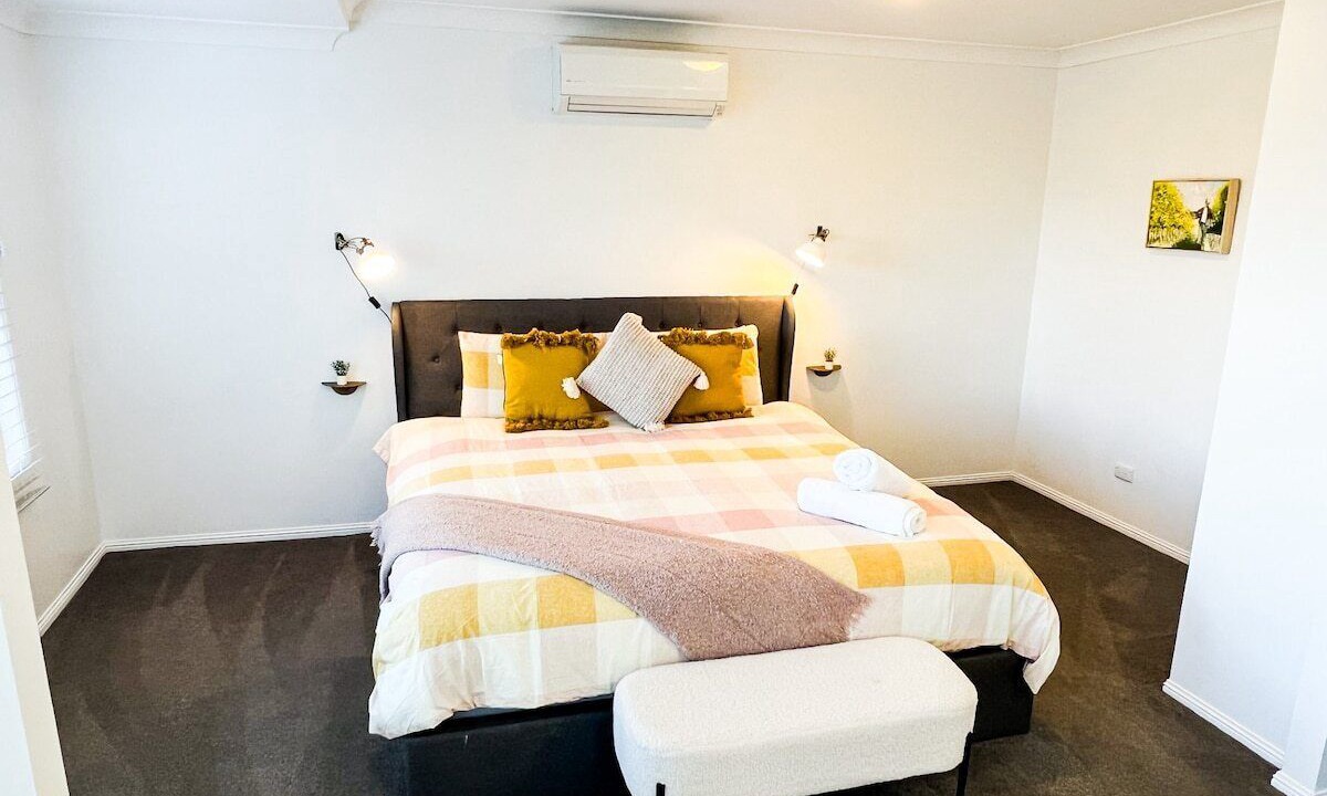 Photo of Bedroom in Rathdowney