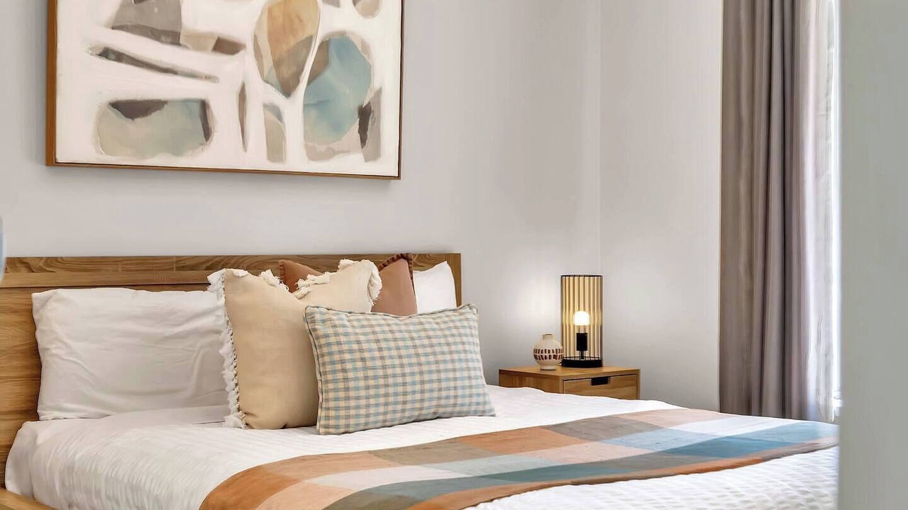 Photo of Bedroom in Henley Beach South