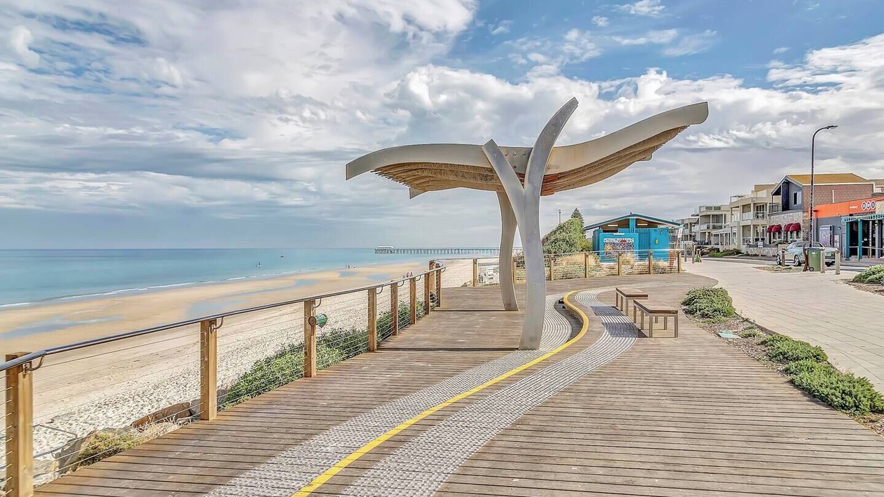 Photo of Others in Henley Beach South