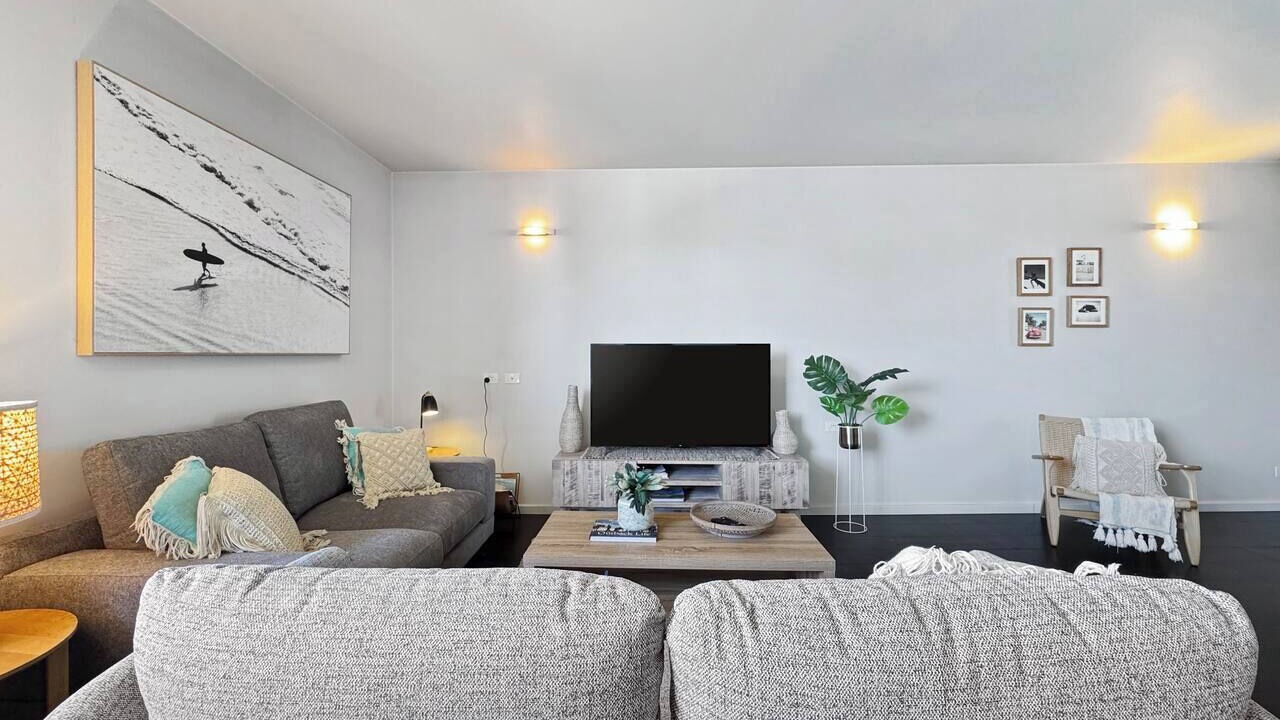 Photo of Livingroom in Glenelg South