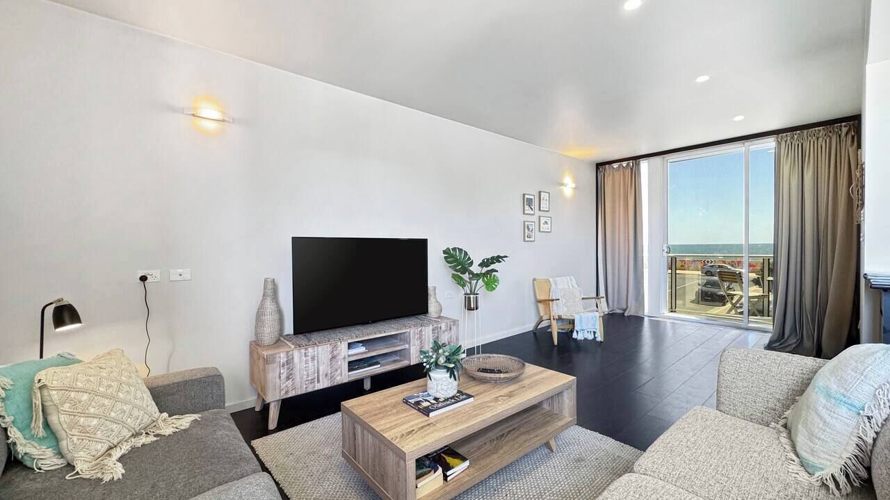 Photo of Livingroom in Glenelg South
