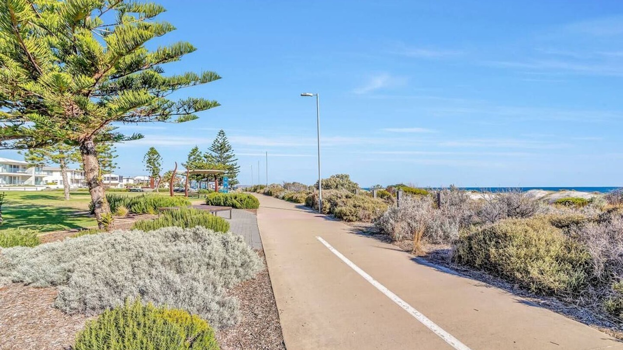 Photo of Outdoor in West Beach