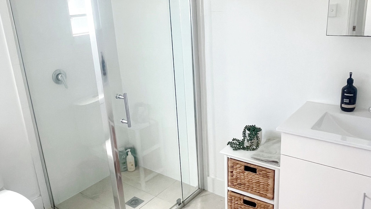 Photo of Bathroom in Freshwater