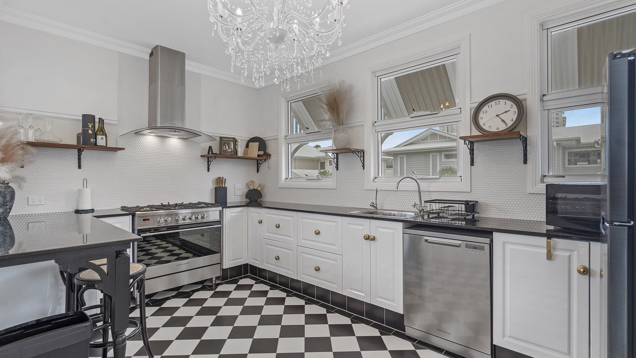Photo of Kitchen in Burleigh Waters