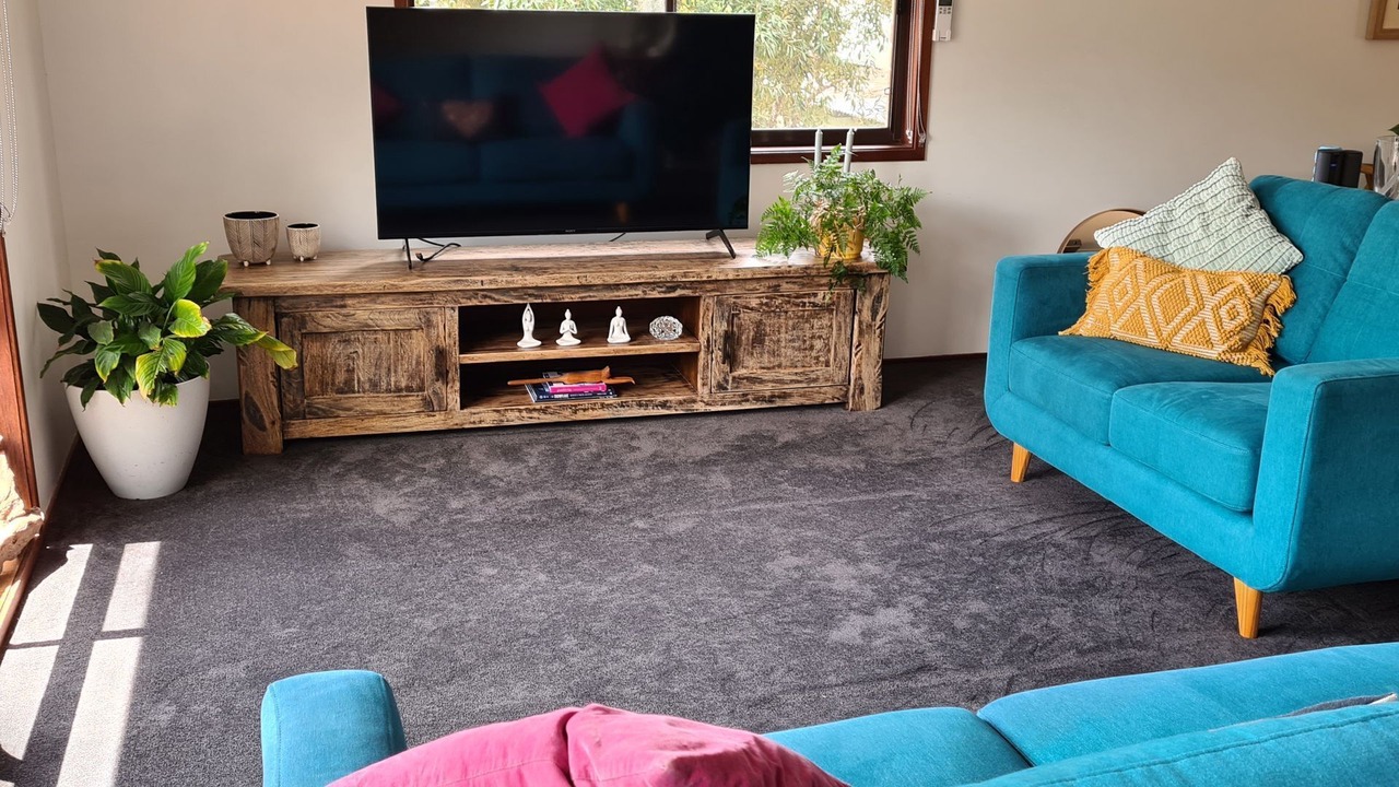 Photo of Livingroom in Mossy Point
