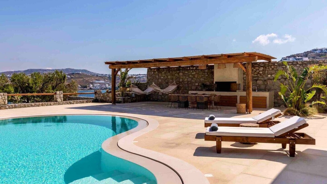 Photo of Outdoor in Kanalia