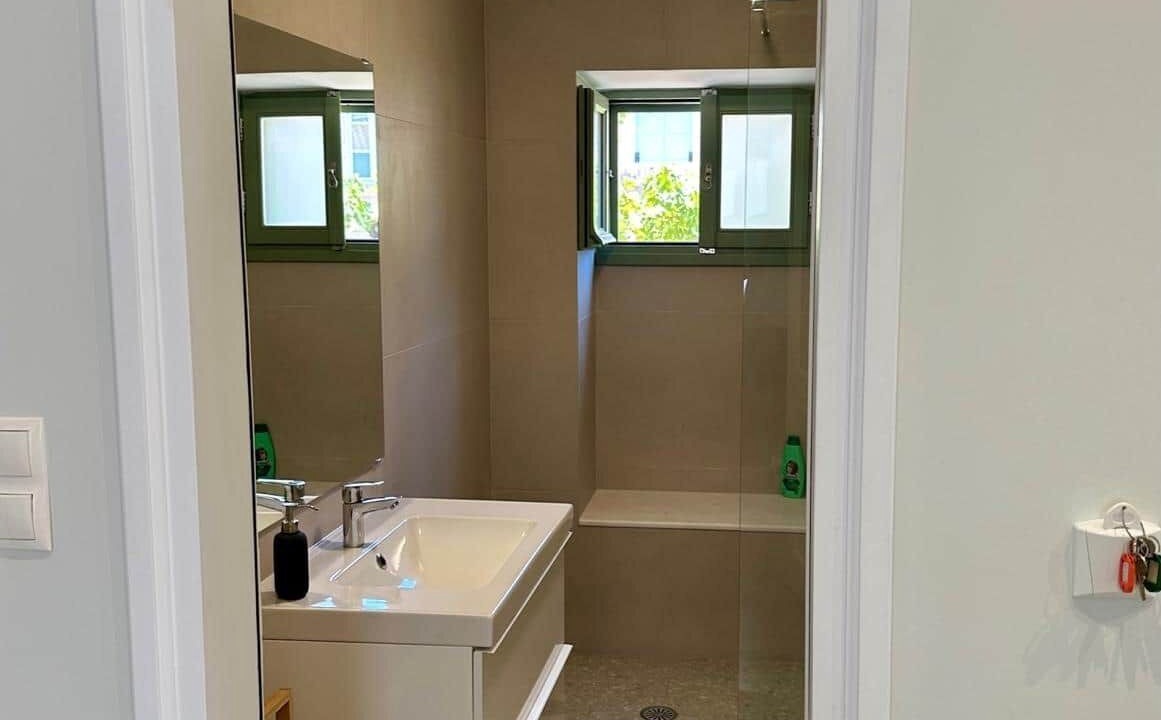 Photo of Bathroom in Leonidio