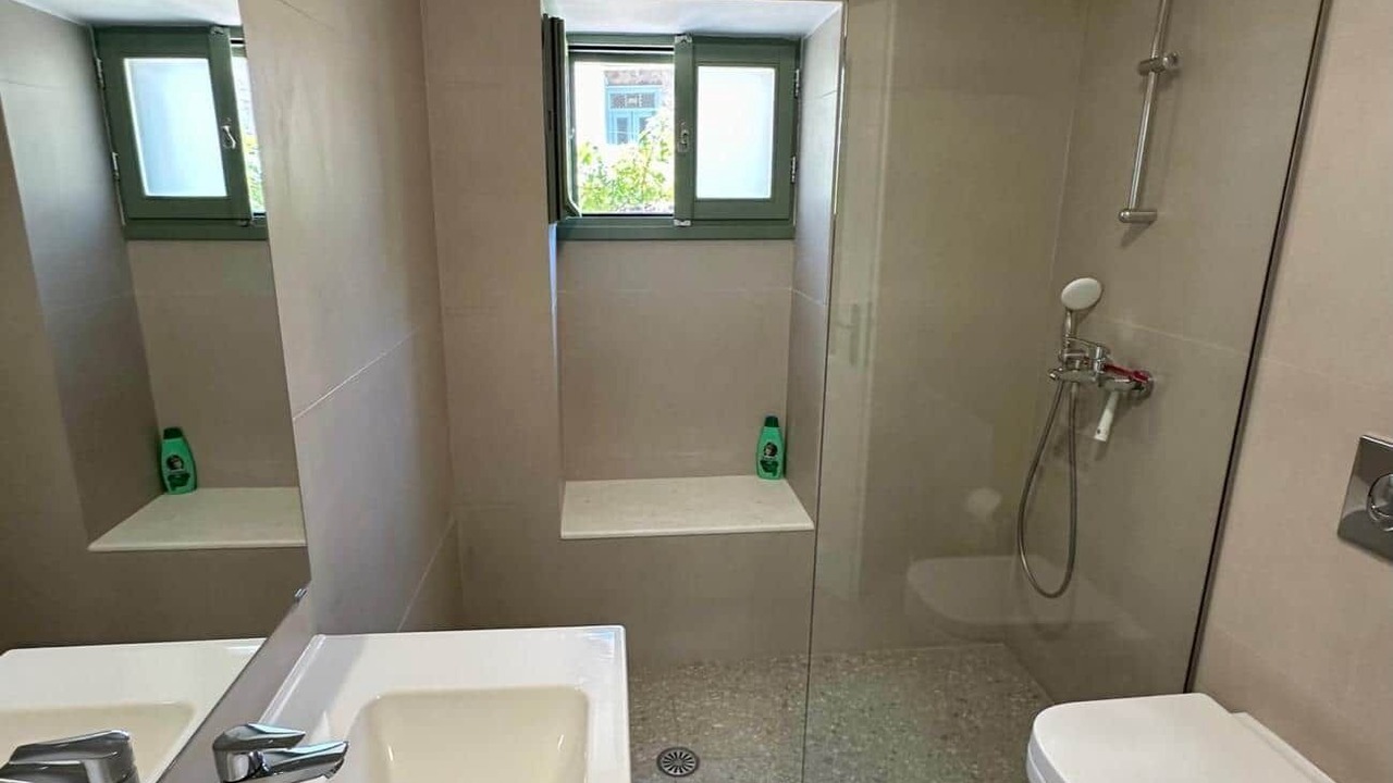 Photo of Bathroom in Leonidio