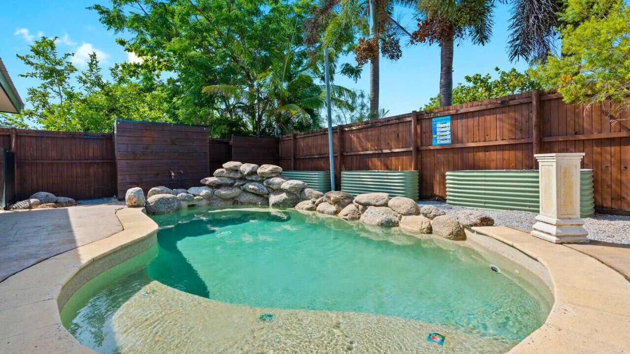 Photo of Outdoor in Holloways Beach