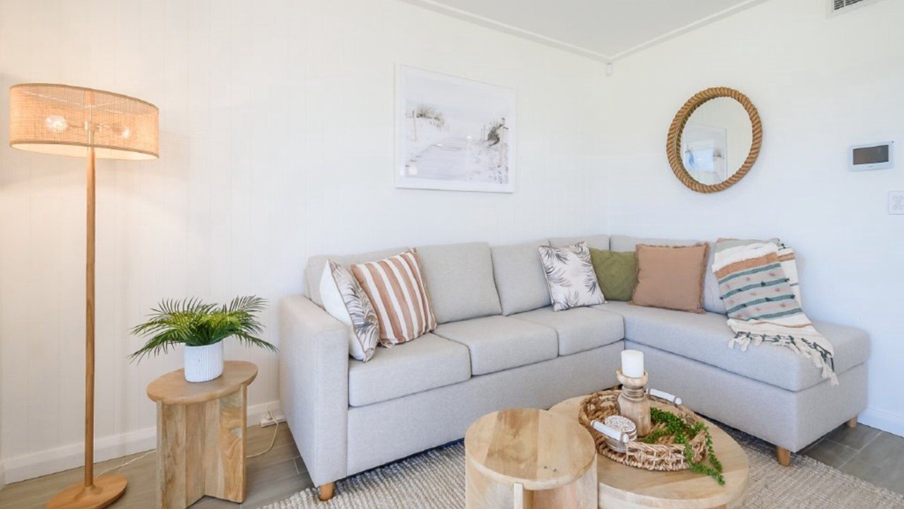 Photo of Livingroom in Booker Bay