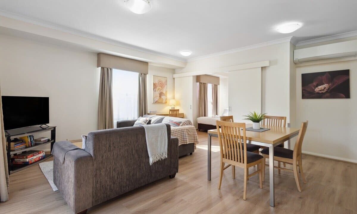 Photo of Livingroom in Northbridge