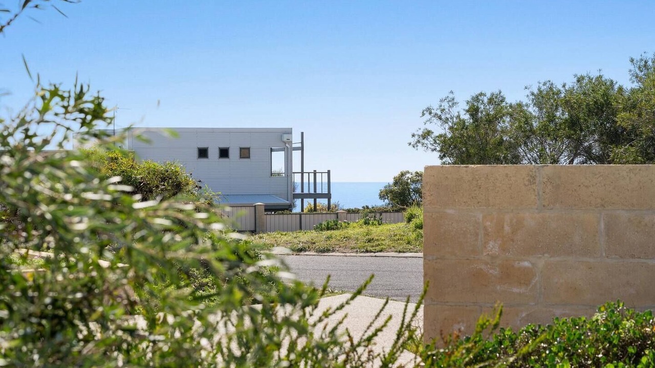Photo of Others in Peppermint Grove Beach