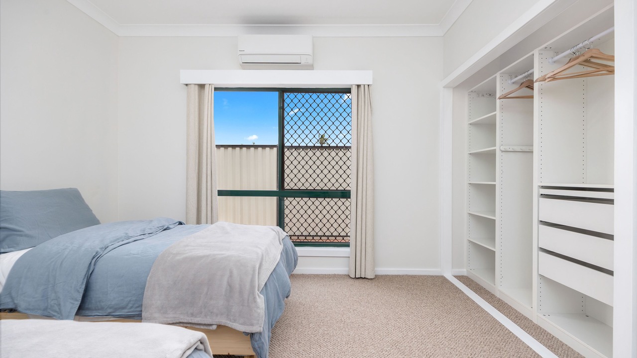 Photo of Bedroom in Point Vernon