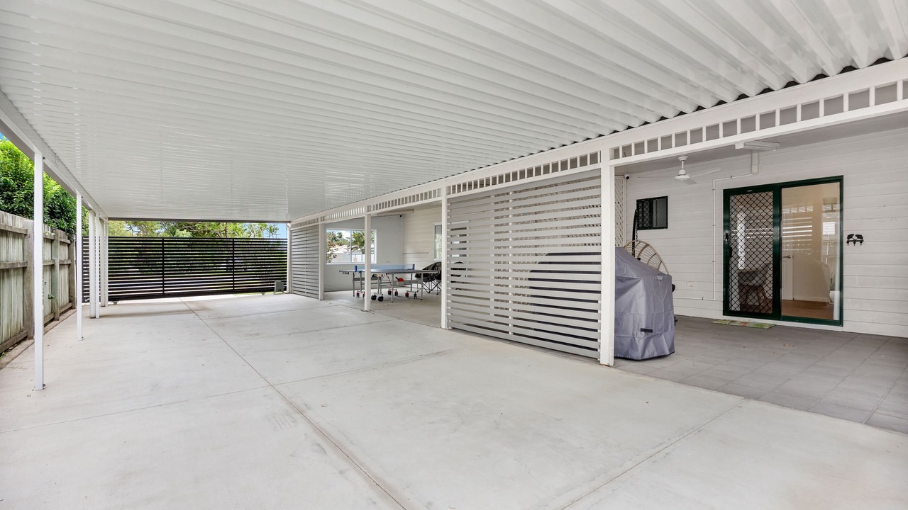 Photo of Patio Balcony in Point Vernon