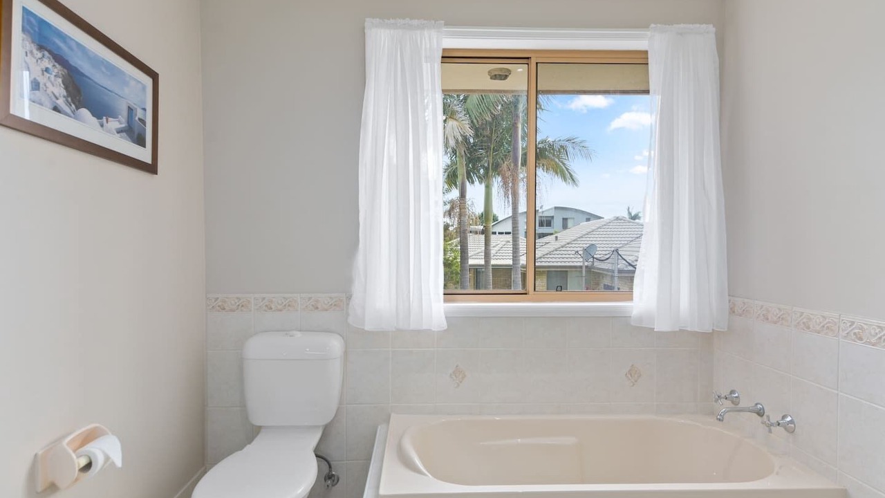Photo of Bathroom in Shell Cove