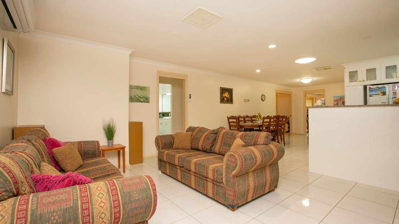 Photo of Livingroom in Hillvue