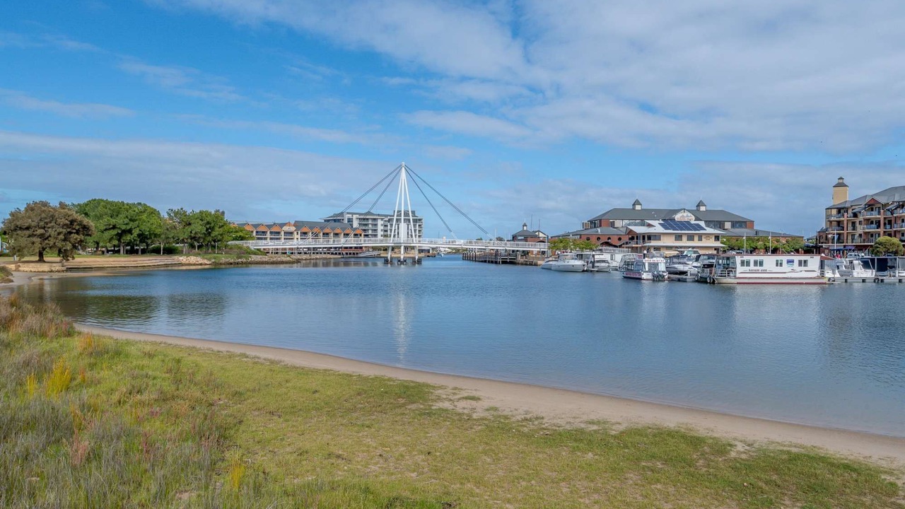 Photo of Others in Mandurah