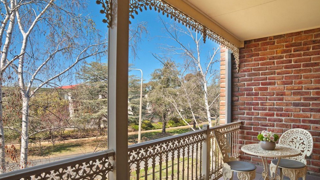 Photo of Patio Balcony in Manuka