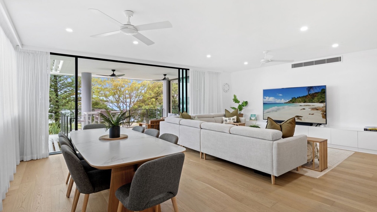Photo of Livingroom in Hollywell