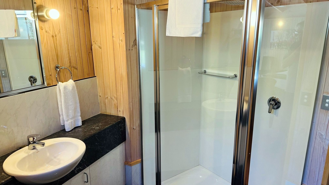 Photo of Bathroom in Halls Gap