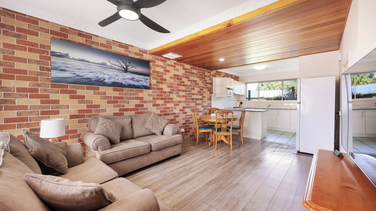 Photo of Bedroom in West Tamworth