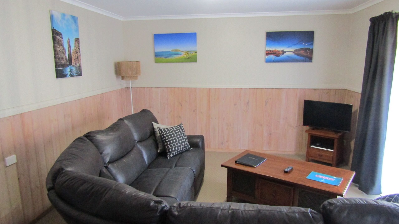 Photo of Livingroom in Strahan