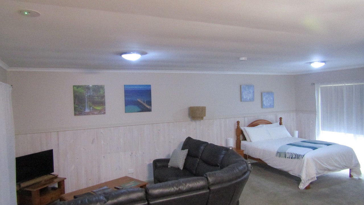 Photo of Bedroom in Strahan