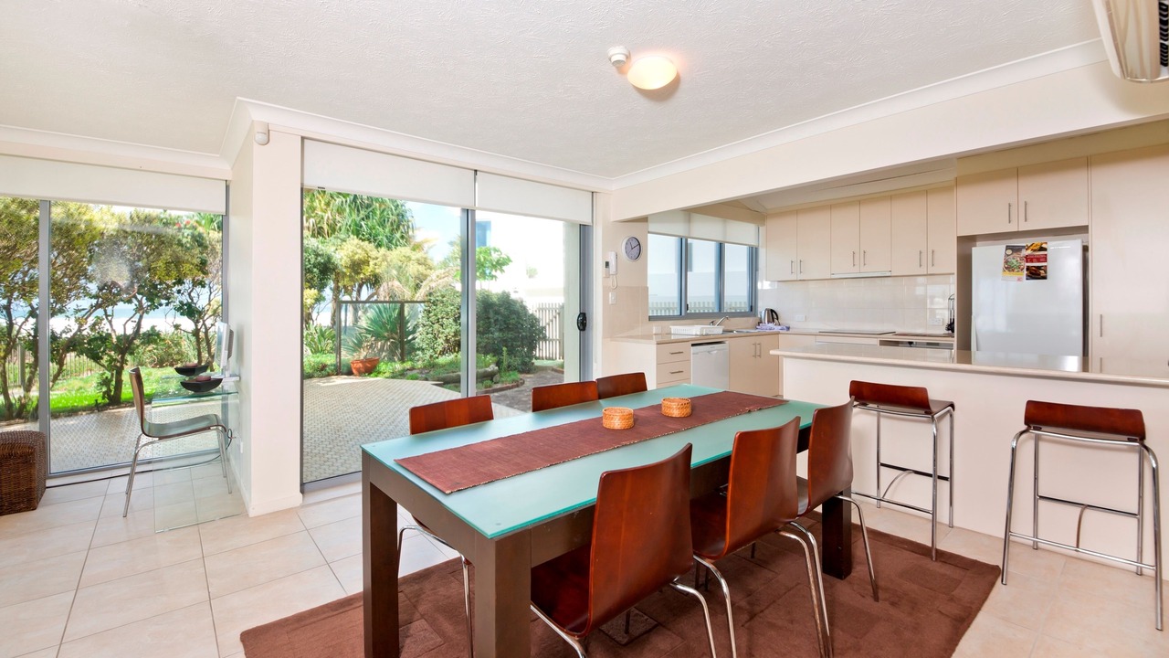 Photo of Livingroom in Surfers Paradise