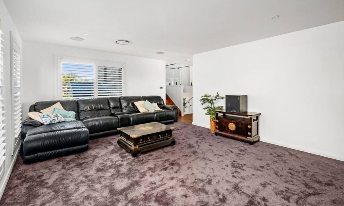 Photo of Livingroom in Tanilba Bay