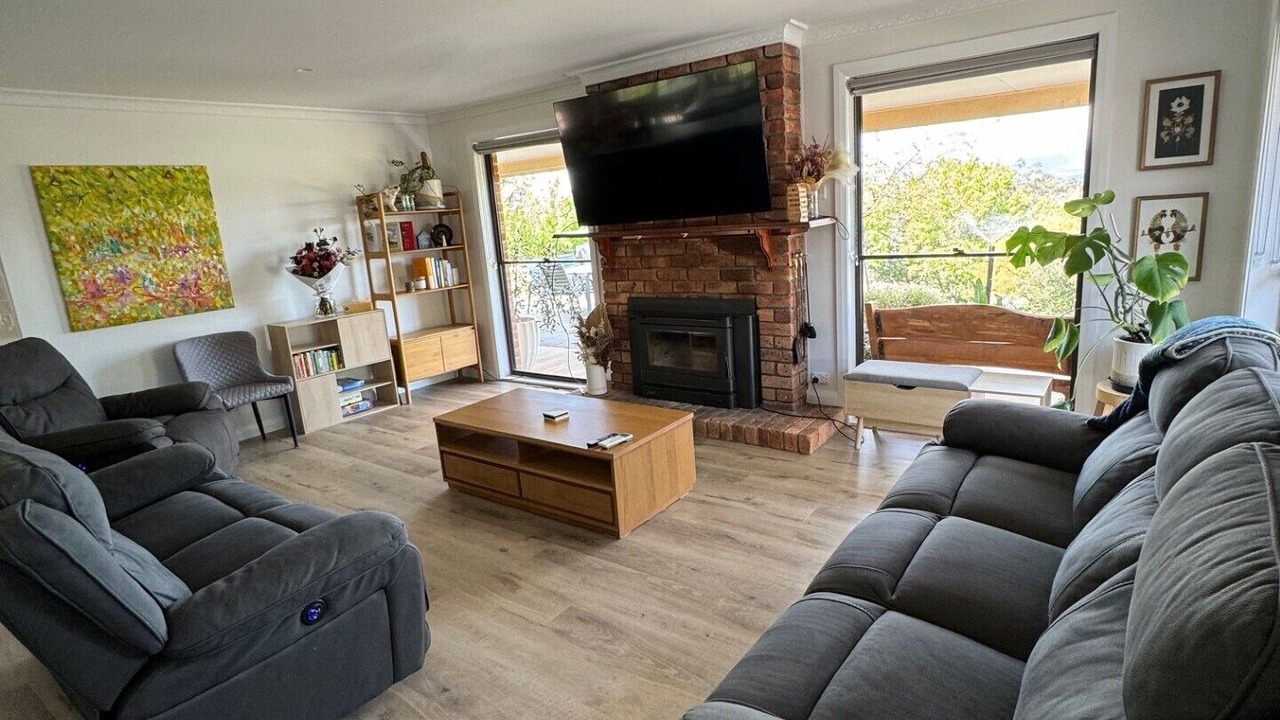 Photo of Livingroom in Robin Hill