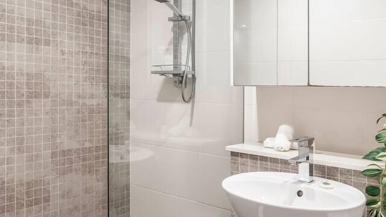 Photo of Bathroom in Zetland