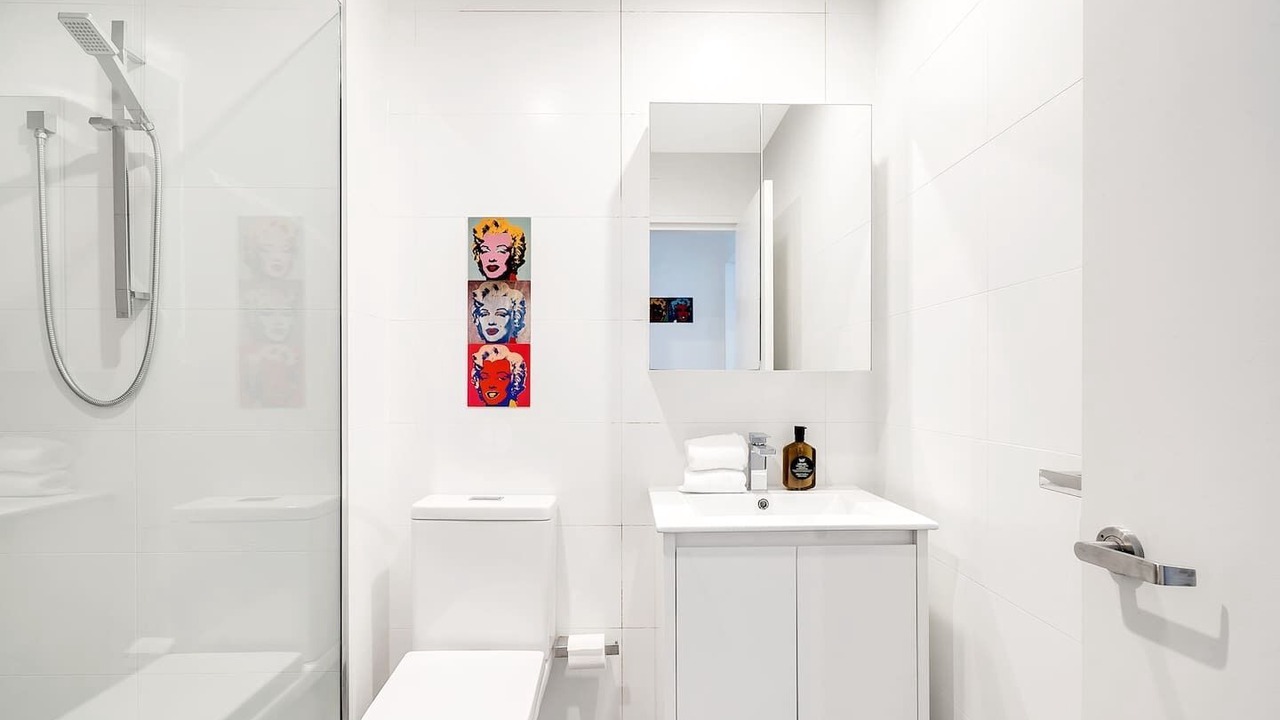 Photo of Bathroom in Rockdale