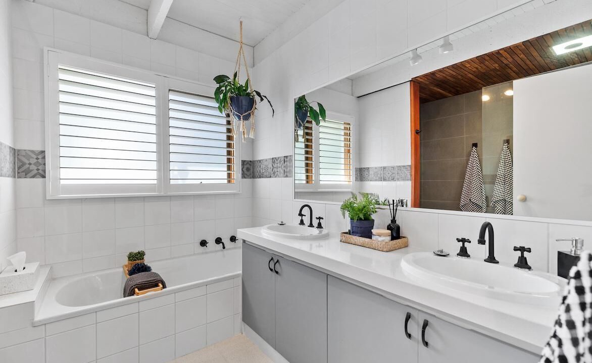 Photo of Bathroom in Mount Eliza