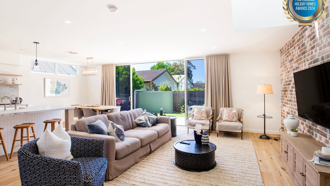 Photo of Livingroom in Berry