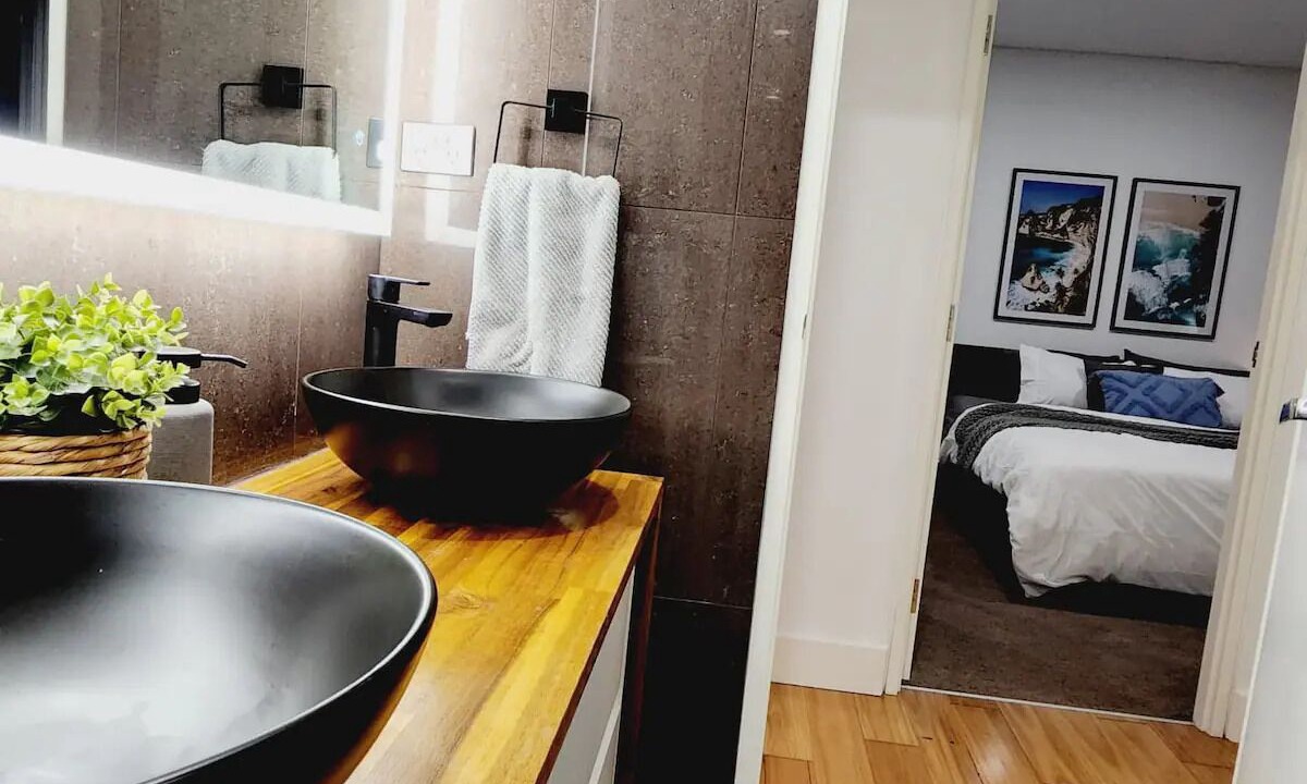 Photo of Bathroom in Wollongong CBD