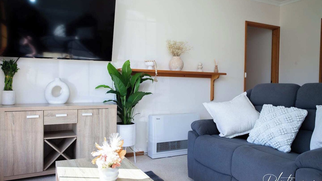 Photo of Livingroom in Horsham