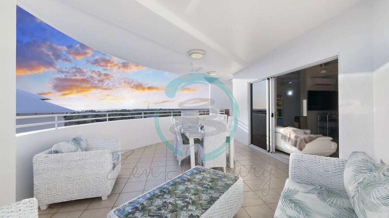 Photo of Patio Balcony in Woolner