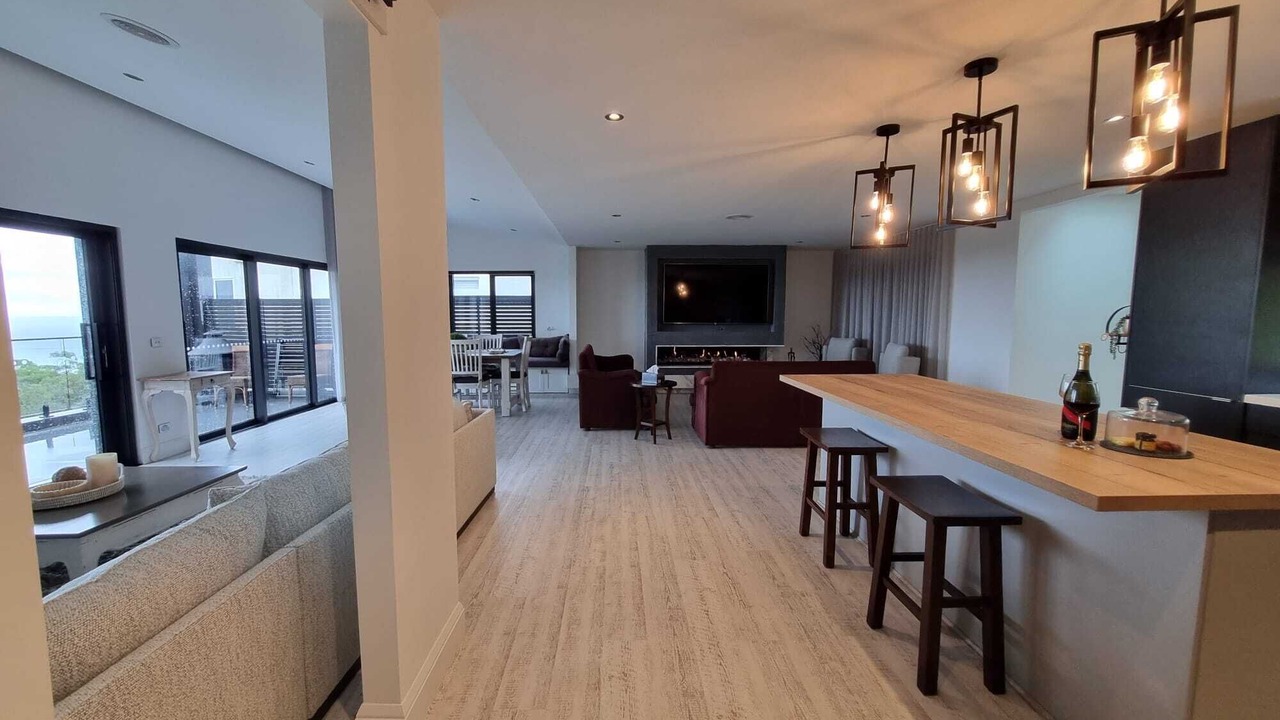Photo of Livingroom in McCrae