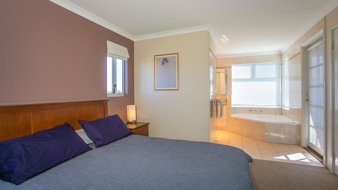 Photo of Bedroom in Peppermint Grove Beach