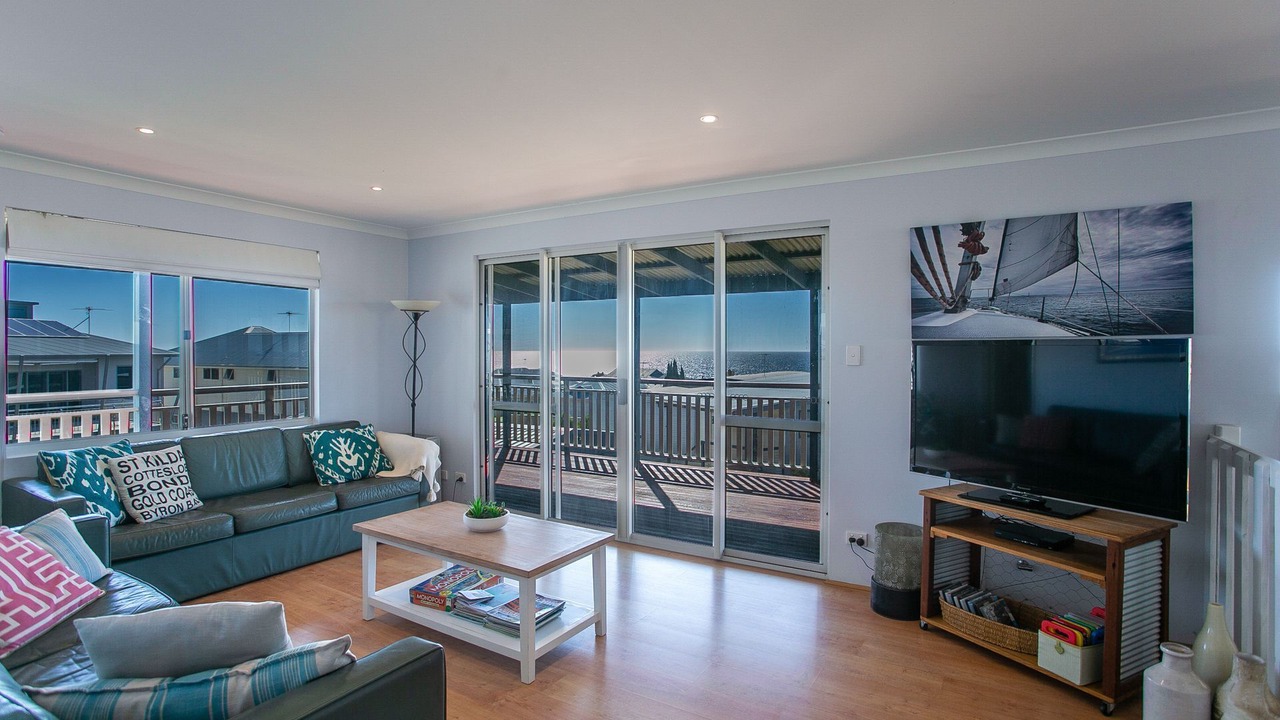 Photo of Livingroom in Peppermint Grove Beach